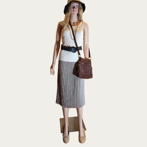 Preppy MARKS AND SPENCER, M & S COLLECTION PLEATED PLAID SKIRT, lightweight - Picture 6 of 12